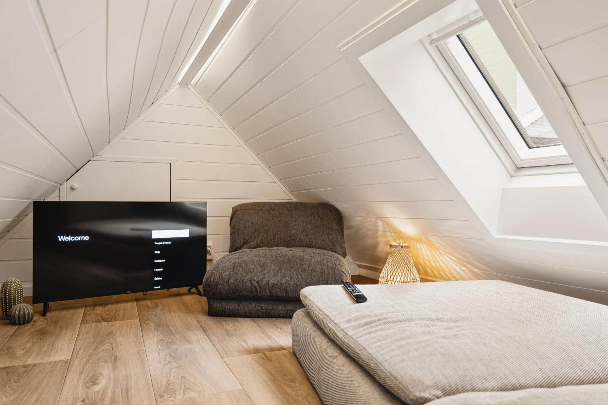 2024 Renovated Luxury Penthouse! Up To 9 Guests! Apartment เบอร์เกน ภายนอก รูปภาพ